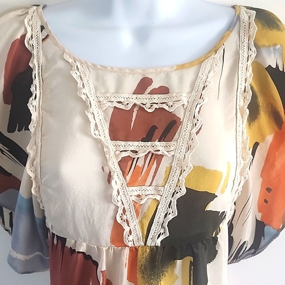 Anthropologie Silk Floral Blouse With Lace Details Size 4 - Picture 3 of 9